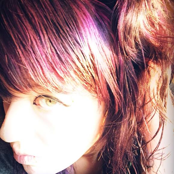 Meet your Posher, Timothea - Picture 1 of 1